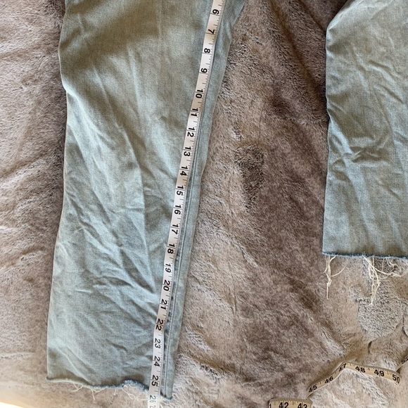 MADEWELL High-Rise Slim Boyjean in Fitzgerald Wash - Picture 8 of 13